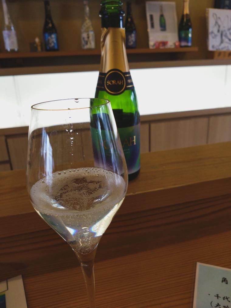 杜氏による解説付きの酒蔵見学もできる！水木しげるロード近くにある老舗「千代むすび」｜鳥取県境港市