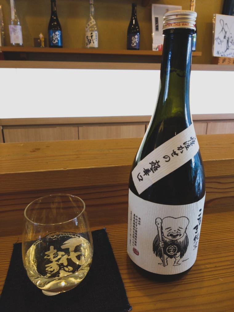 杜氏による解説付きの酒蔵見学もできる！水木しげるロード近くにある老舗「千代むすび」｜鳥取県境港市