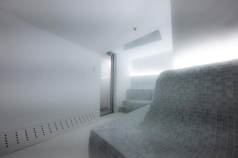 アートにサウナも融合！佐賀・武雄温泉で10周年「チームラボ かみさまがすまう森」開催