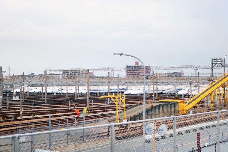 新幹線の見える丘（福岡県春日市）