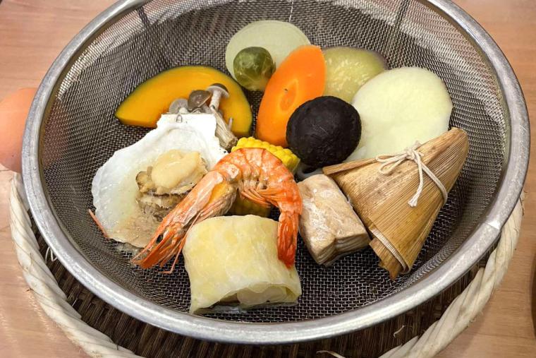 別府「地獄蒸し工房 鉄輪」