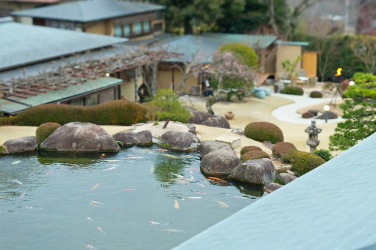 「宮浜温泉 庭園の宿 石亭」庭園