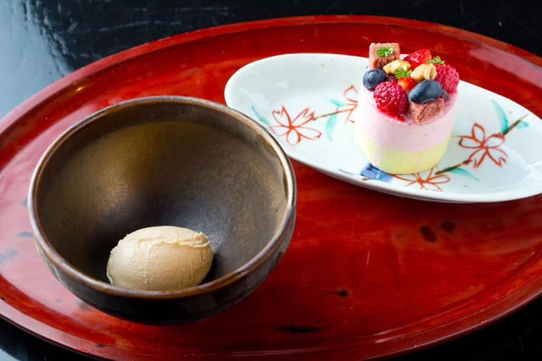 「宮浜温泉 庭園の宿 石亭」夕食