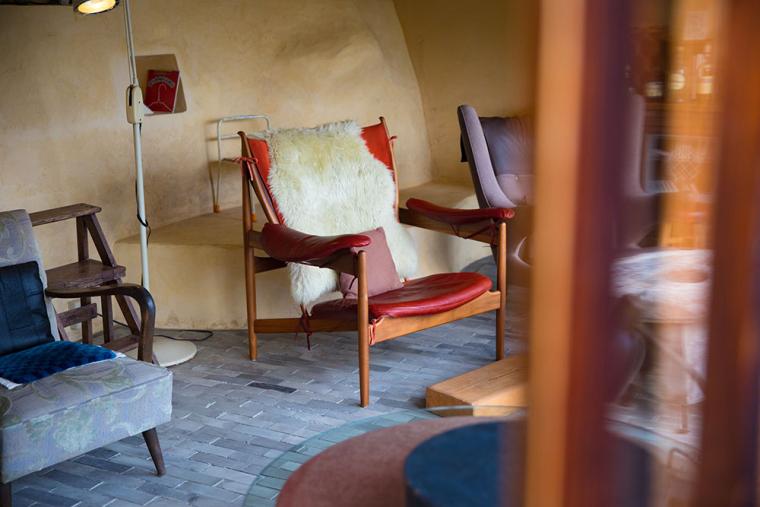 「宮浜温泉 庭園の宿 石亭」床下サロン