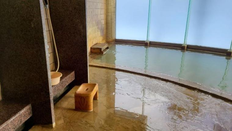 札幌から列車で約5時間かけて…“温泉が苦手”な私が、人生で初めて「日本最北端の温泉郷」に行ってみた【#豊富町の“あずましい”日々①】