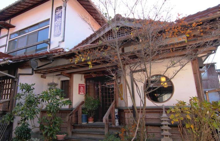 文豪・森鷗外が好んだ一風変わった味を再現した食事が面白い！「饅頭茶漬け」や「刺身のしゃぶしゃぶ」も！｜津和野町