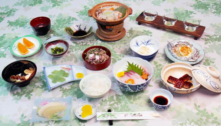 文豪・森鷗外が好んだ一風変わった味を再現した食事が面白い！「饅頭茶漬け」や「刺身のしゃぶしゃぶ」も！｜津和野町