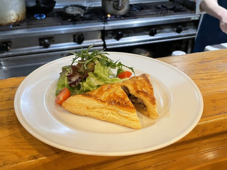 文豪・森鷗外が好んだ一風変わった味を再現した食事が面白い！「饅頭茶漬け」や「刺身のしゃぶしゃぶ」も！｜津和野町