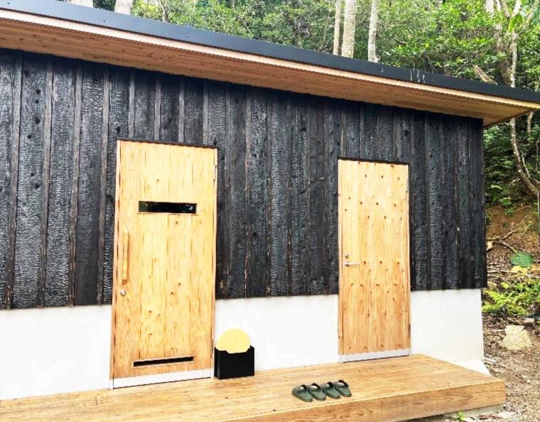 小学校の跡地に誕生した楽園『BUNA SAUNA（ブナサウナ）』ブナガヤが宿るハーバルサウナ（大宜味村）