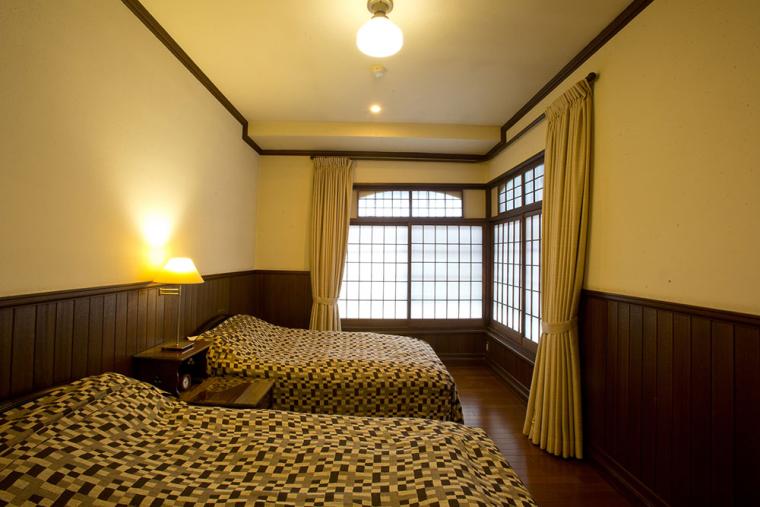 「有馬温泉 ホテル花小宿」客室