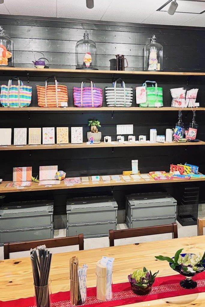 郷土文具店ユニイリテ