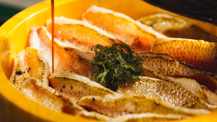 【新店】境港ならではのフォトジェニック海鮮丼！水木しげるロードで「輝く海鮮」に舌鼓｜境港市