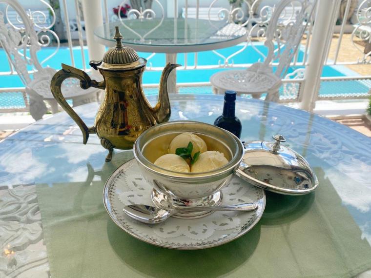 異人館や教会のレトロカフェ