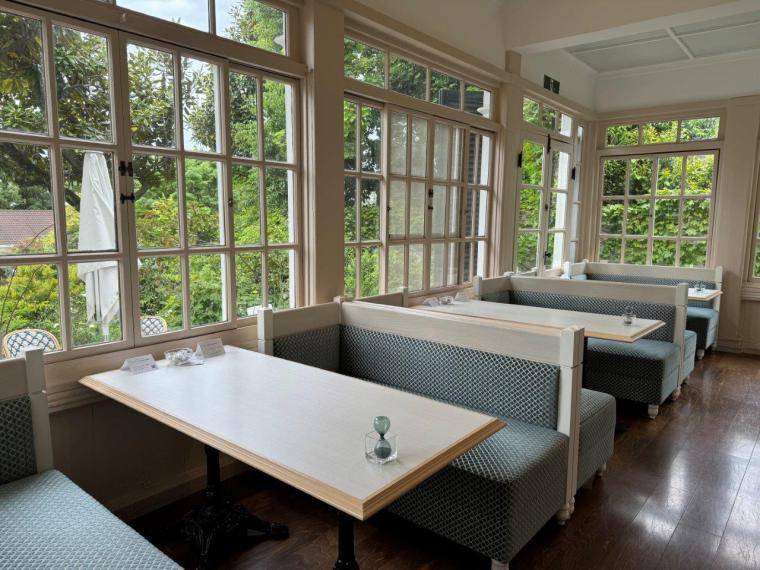 異人館や教会のレトロカフェ