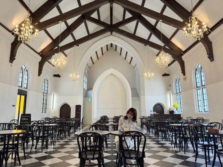 異人館や教会のレトロカフェ