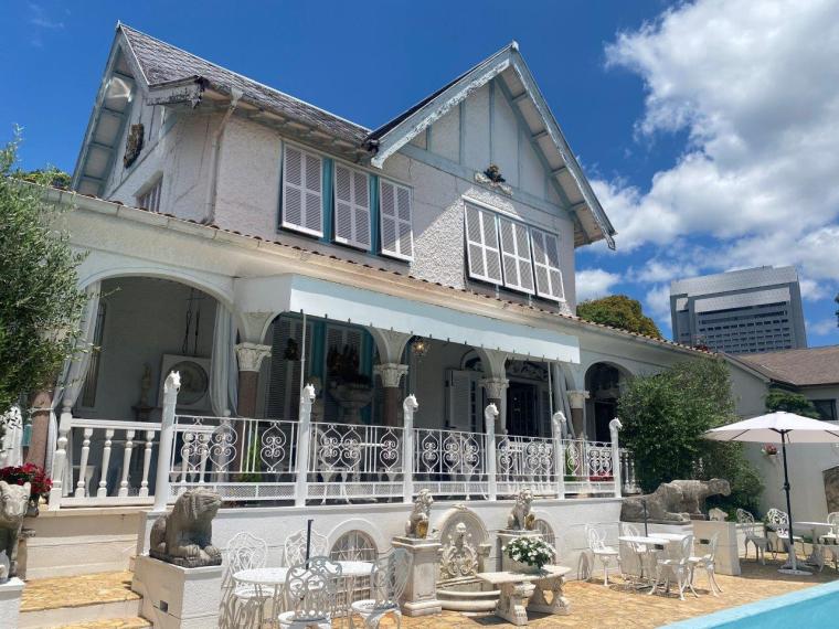 異人館や教会のレトロカフェ