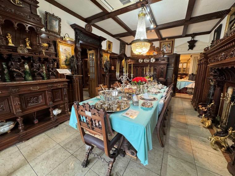 異人館や教会のレトロカフェ