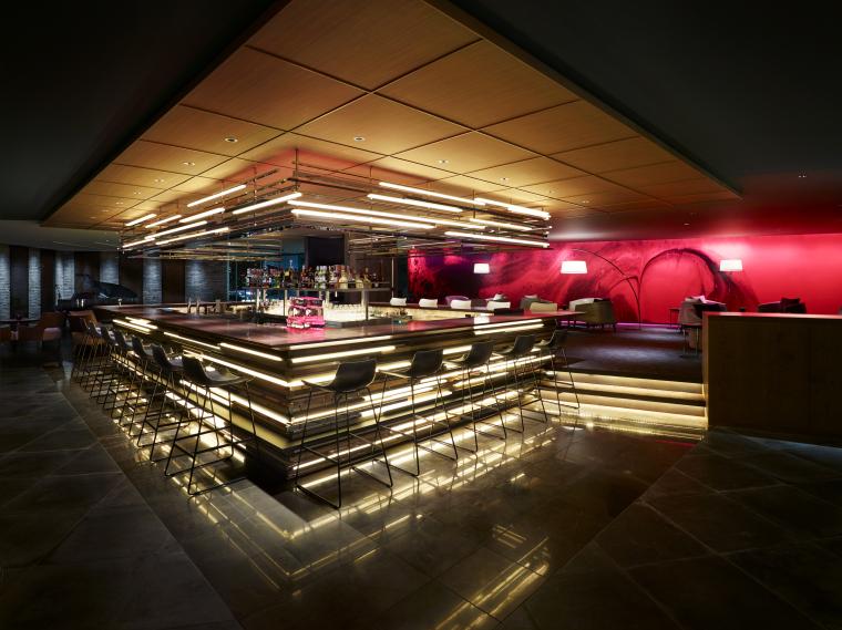 「ヒルトン東京」に新登場の夜パフェで1日の終わりにごほうびを