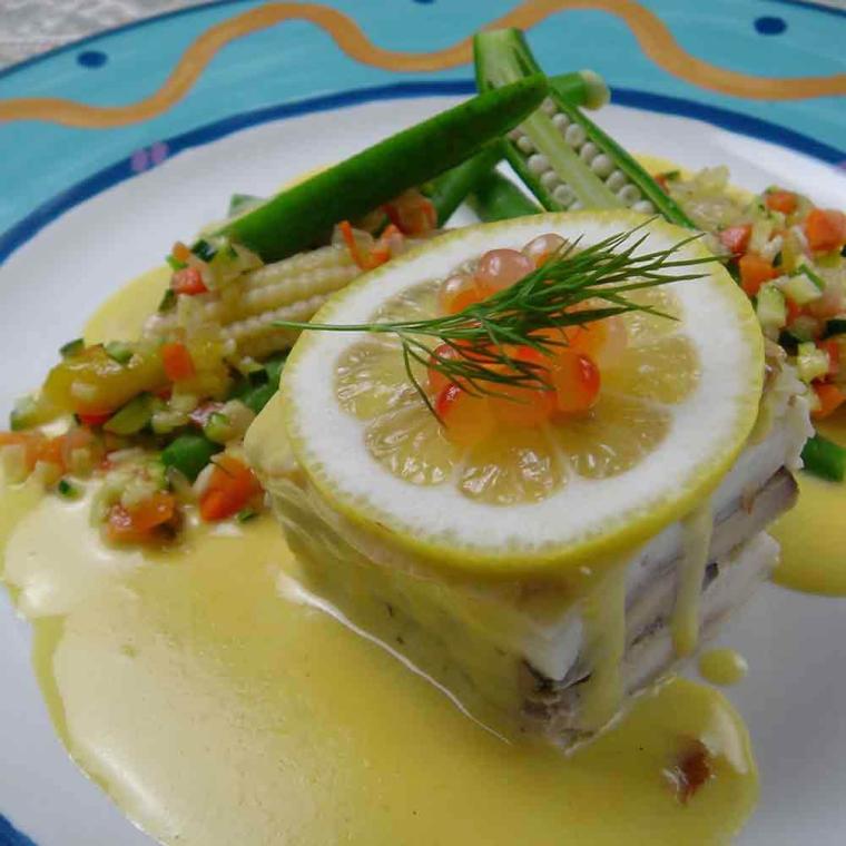 「神戸スマートパス」フレンチランチセット（レストラン花の館 パラディ北野）