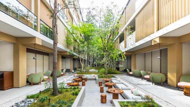 「シックスセンシズ 京都」テラスエリア