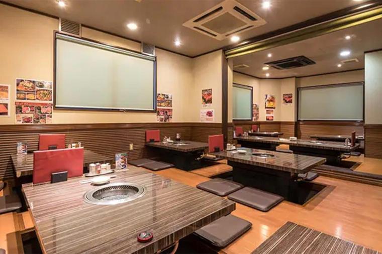 焼肉・しゃぶしゃぶ 肉の鶴々亭