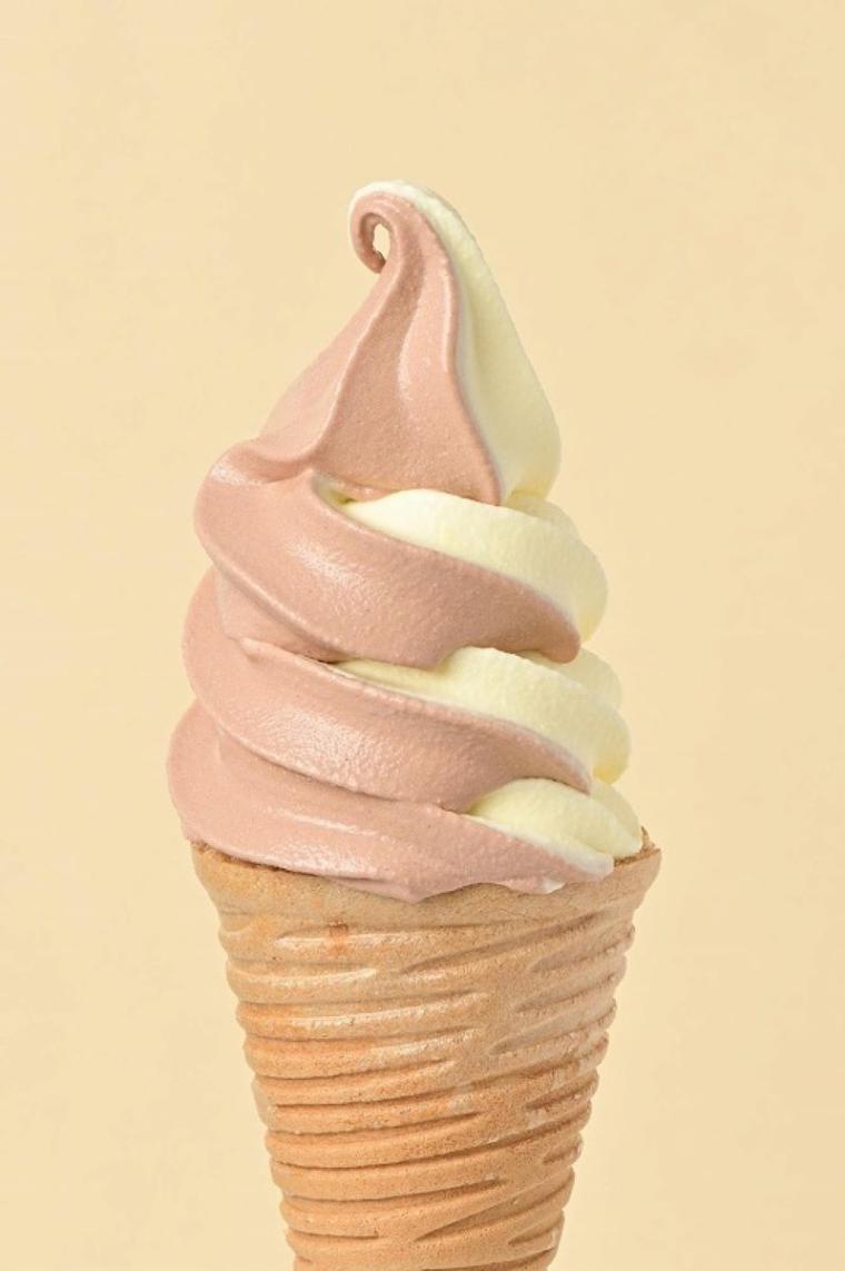 【21選・前編】新千歳空港の絶品ソフトクリーム、ことしの注目は？ #北海道ソフトクリームラリー2024