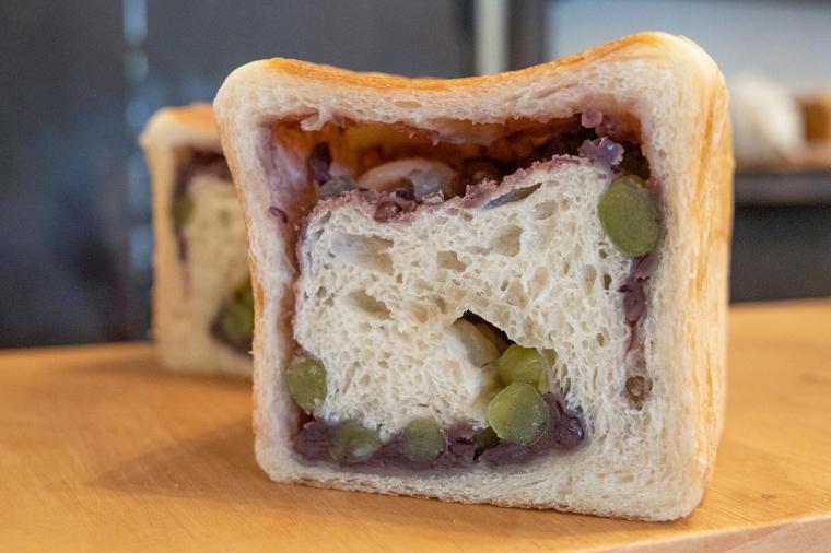 耳までおいしい天然酵母食パン「天食米果」（浦添市）