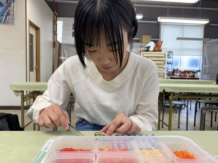 【静岡県焼津市・葵サンプル】まるで本物! 流行りの食品サンプルづくりを体験～新間いず みひとり旅～