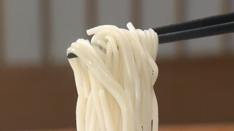 【静岡県裾野市・すやまうどん】地元民が愛する「幻のうどん」は築 80 年以上の民家で週末だけ製造されていた
