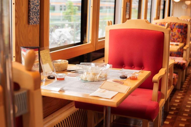 「富士山ビュー特急」スイーツプラン