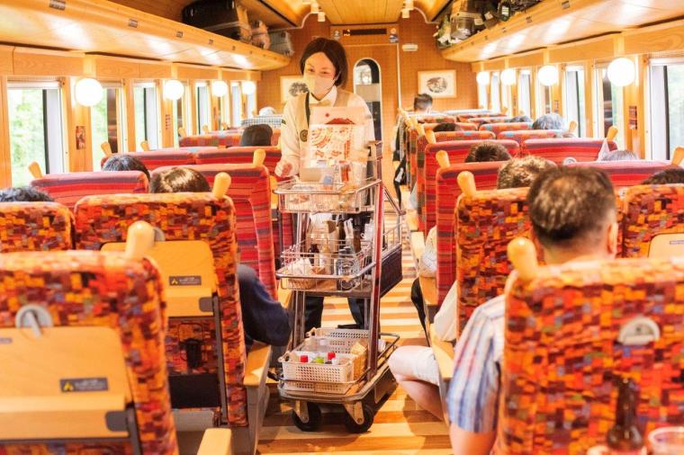 「富士山ビュー特急」スイーツプラン