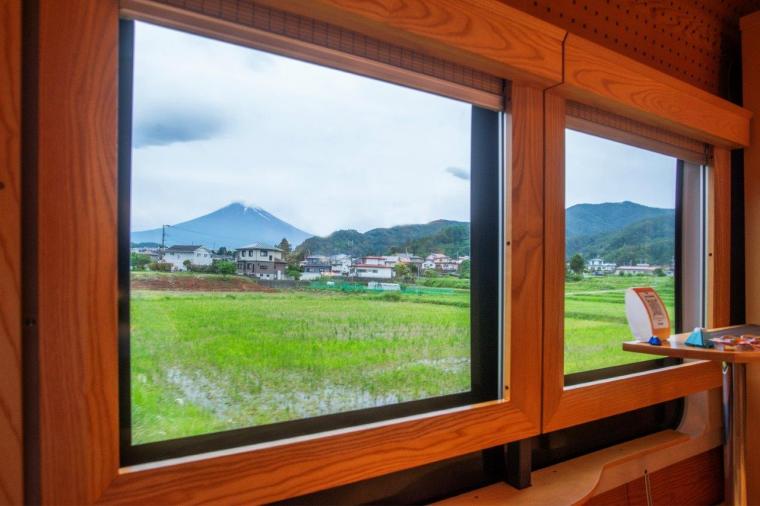 「富士山ビュー特急」スイーツプラン