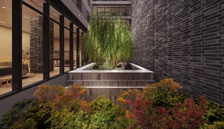 「三井ガーデンホテル京都三条プレミア」中庭