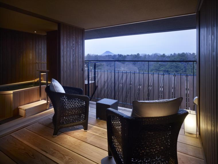 壱号館「テラス付き客室」の室内温泉