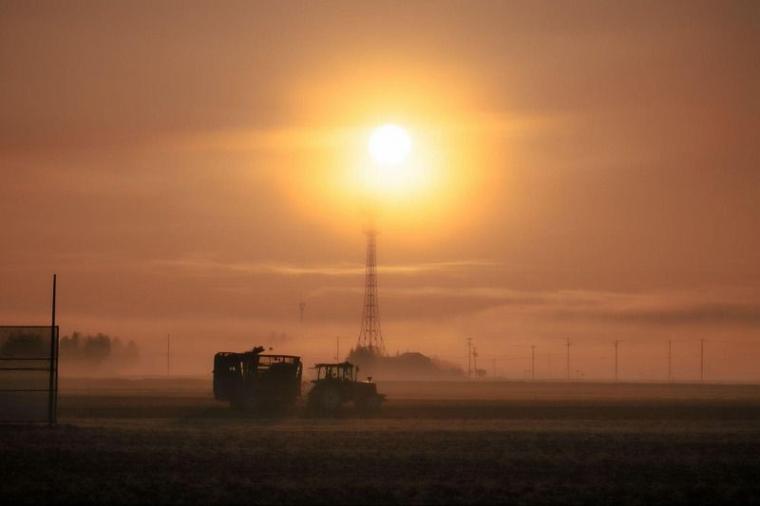【日常の絶景】朝4時に起きてでも見たい…プロのテレビカメラマンによる「十勝の春夏秋冬」
