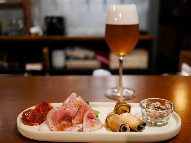 【札幌】ソロ飲みにぴったり！お得でおいしい”ハッピーアワーセット”が楽しめるお店｜ARTESANO（札幌市中央区）