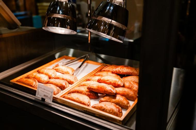 【沖縄】飲んで食べて！大人も満喫できるナゴパイナップルパークの遊び方（名護市）