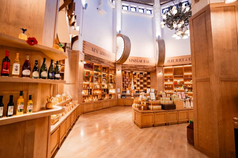 【沖縄】飲んで食べて！大人も満喫できるナゴパイナップルパークの遊び方（名護市）