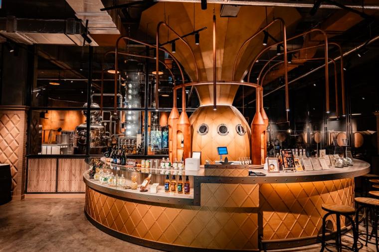 【沖縄】飲んで食べて！大人も満喫できるナゴパイナップルパークの遊び方（名護市）