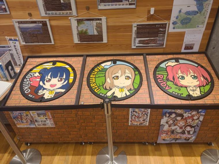 静岡県沼津市・三島市エリアのマンホールのふた【まとめ】 ラブライブ!に続きポケモン新登場で熱い!