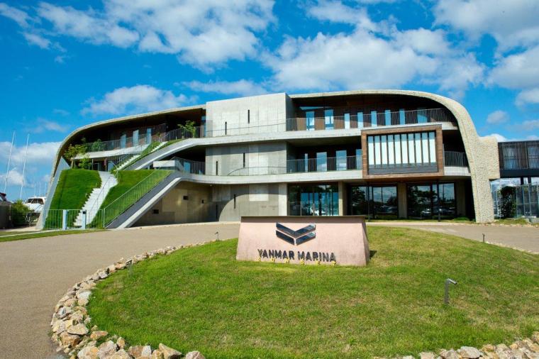 YANMAR SUNSET MARINA CLUBHOUSE&HOTEL