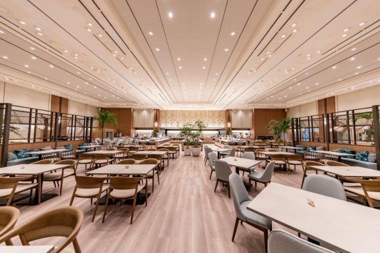 沖縄初の大型スライダー付きプールが楽しい！「グランドメルキュール沖縄残波岬リゾート」