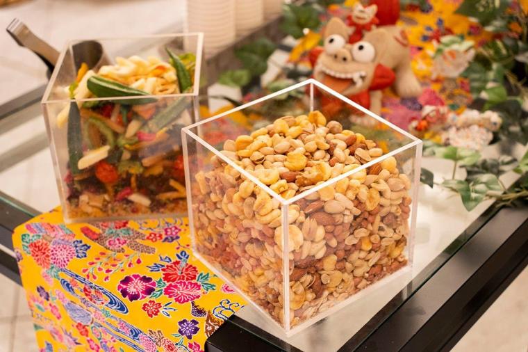 沖縄初の大型スライダー付きプールが楽しい！「グランドメルキュール沖縄残波岬リゾート」