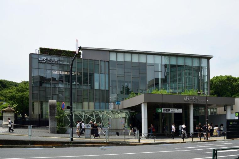 「ハラカド」へのアクセス