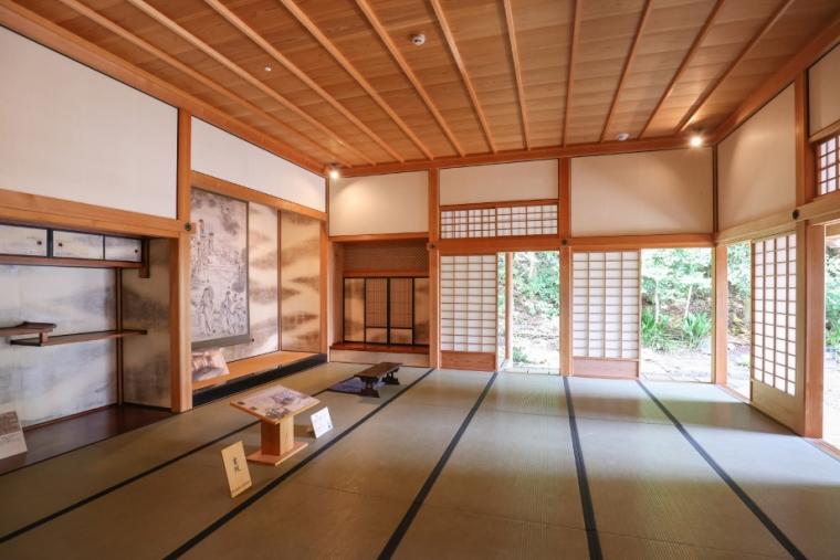 「長崎歴史文化博物館」