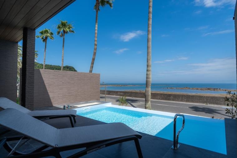 「EZRA VILLA ～SHIRAHAMA～」プライベートプール