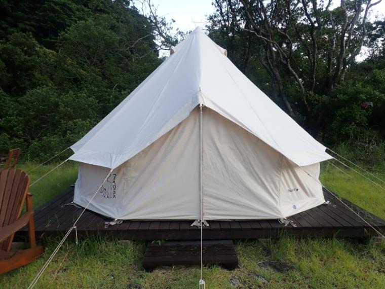 【静岡県西伊豆町・シーサイドベース安良里】漁港の手ぶらキャンプ場 テントも BBQ も持ち物ナシ!