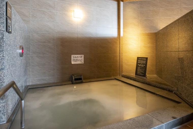 「道後プリンスホテル」