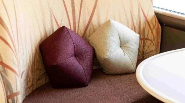 JR西「はなあかり」京織物おじゃみ座布団