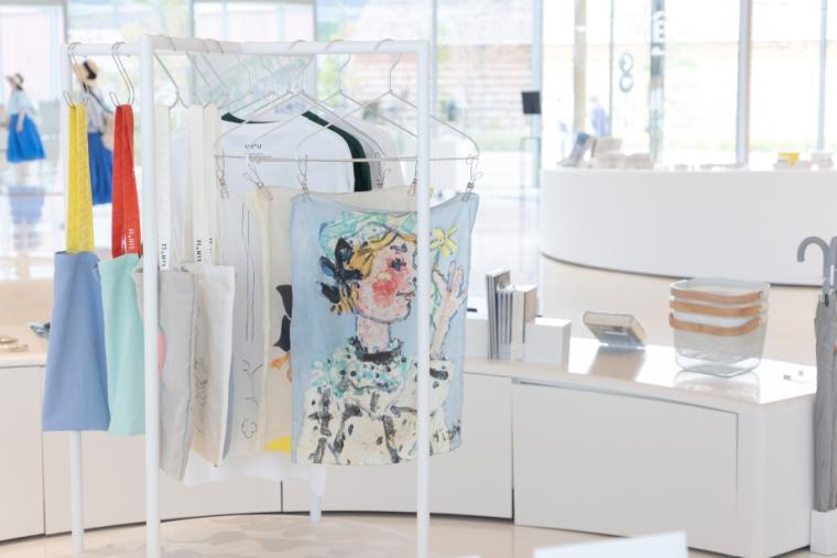 ミュージアムショップ